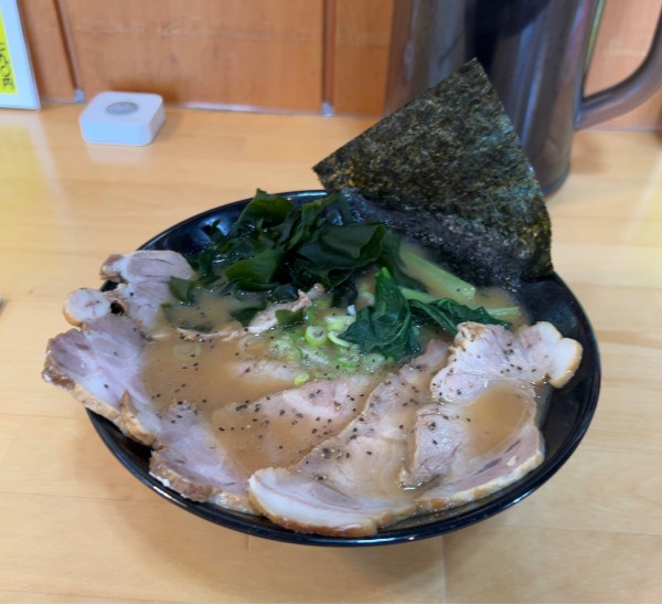 「チャーシュー麺3枚 890円」@プレミアラーメンショップ久松 山倉坂下2号店の写真