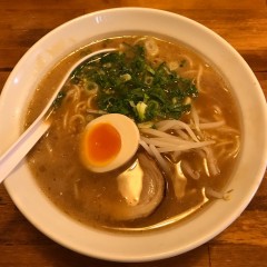 日の出商店の画像