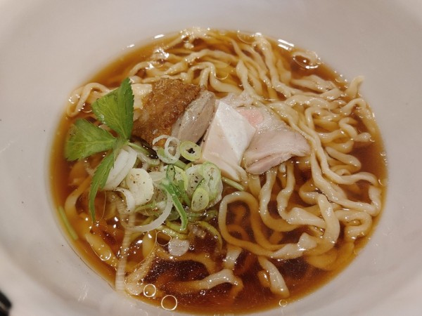 「ラーメン1100円」@らーめん かねかつの写真