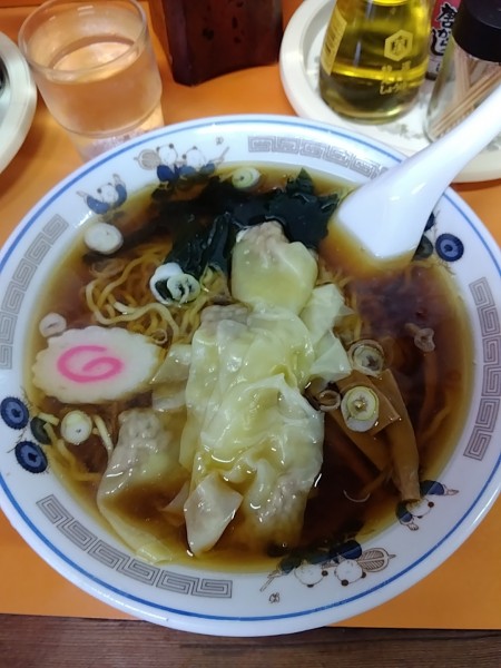 「ワンタンメン　700円」@中華料理 天童の写真