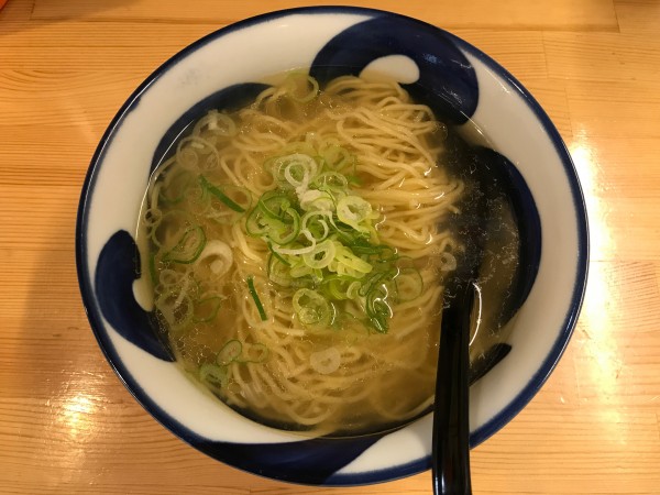 「塩ラーメン　830円」@麺屋かわはらの写真