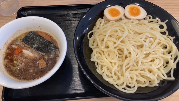 「ちょい辛つけ麺大盛り　1050円＋味玉　100円」@ラーメン 九龍の写真