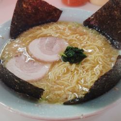 ラーメン７００円