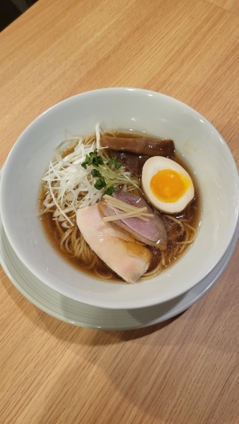 「醤油鶏そば」@焼売倶楽部あんづの写真