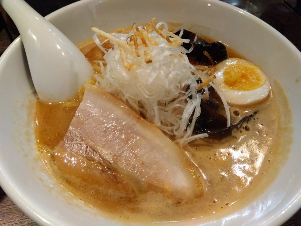 「濃厚味噌らーめん」@麺屋 雪風 すすきの店の写真