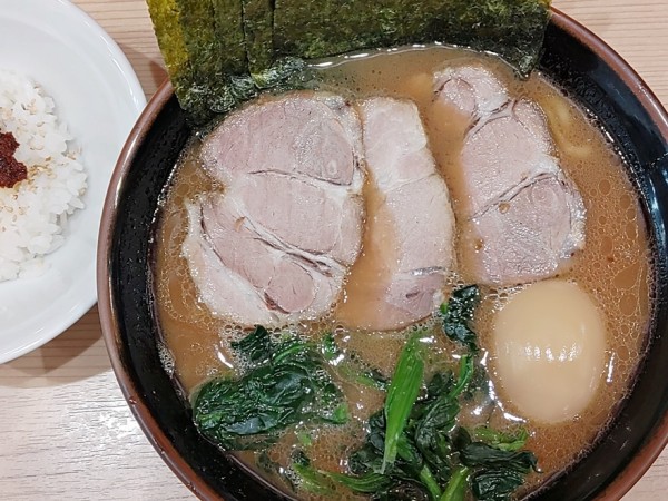 「特製ラーメン」@漢ラーメン 室の写真