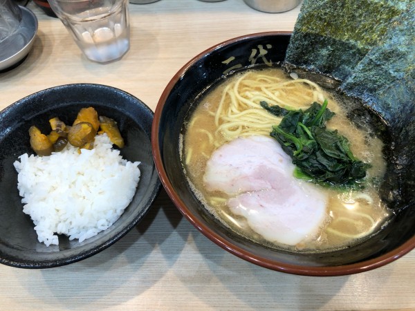 「ラーメン」@二代目 渡来武の写真
