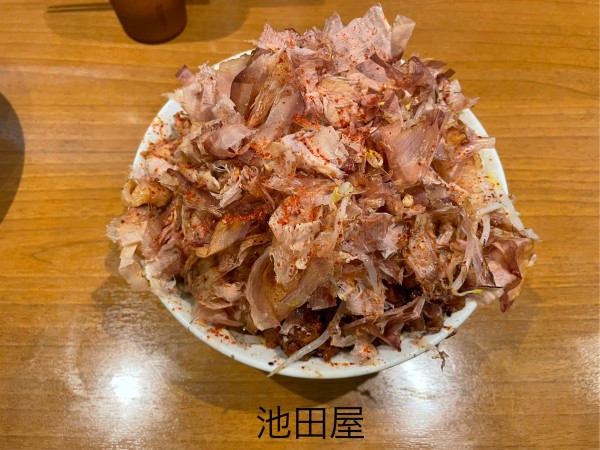 「ラーメン➕鰹節（+100）」@ラーメン 池田屋 高田馬場店の写真