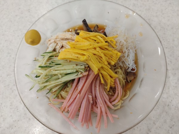 「（季節限定）冷し中華　９５０円」@三富の写真