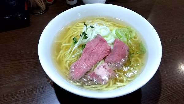 「牛塩らーめん（８５０円）」@麺屋 たけろくの写真