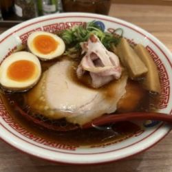 特製淡麗醤油らーめん