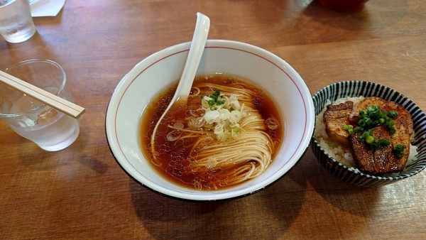 「豚淡麗かけ＋肉飯」@らぁ麺 ここんの写真
