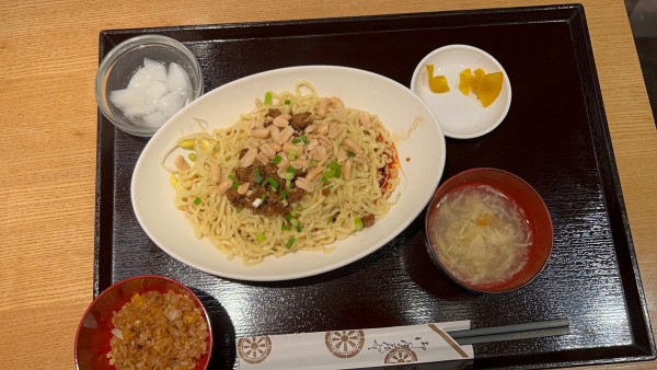 「四川汁なし坦々麺」@四川料理 川覇王の写真