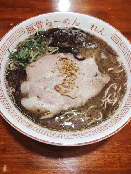 「熊本ラーメン(ライス大)」@豚骨らーめん れんの写真