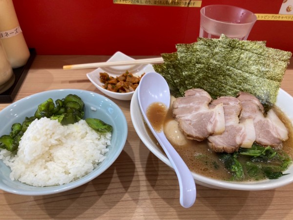 「特製ラーメン」@漢ラーメン 室の写真