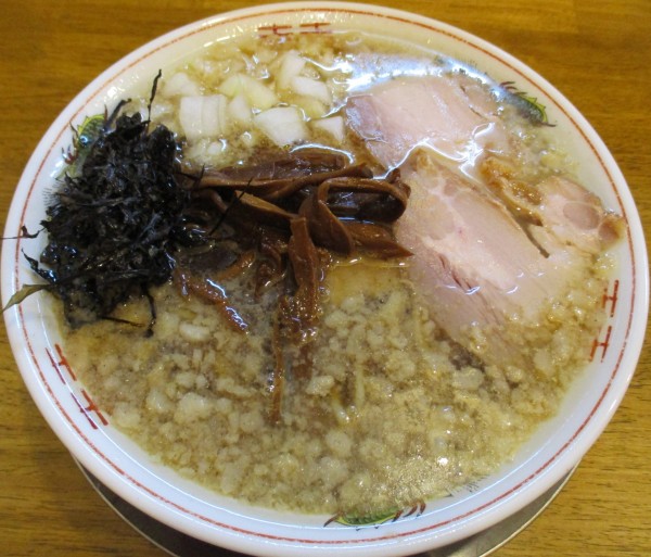 「背脂煮干中華そば　850円」@背脂煮干中華そば 我武者羅 初台店の写真