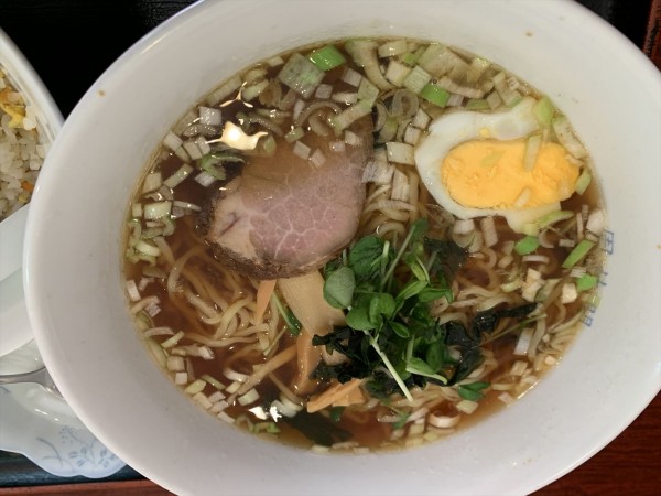 「ラーメンと炒飯」@中國料理 園林閣の写真