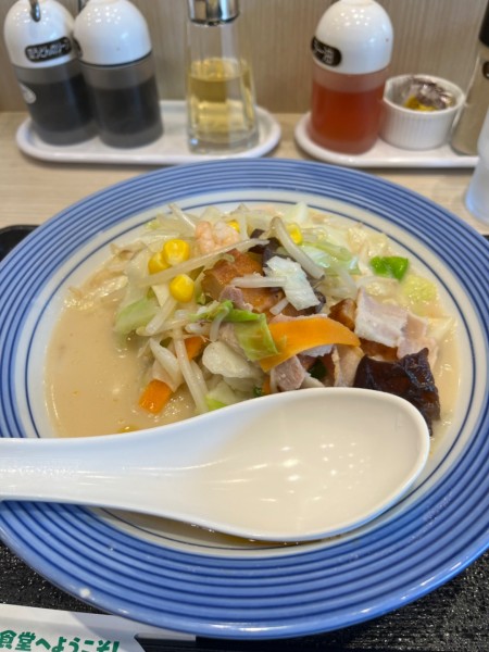 「長崎ちゃんぽん麺ハーフ」@長崎ちゃんぽん リンガーハット イオンモール高崎店の写真