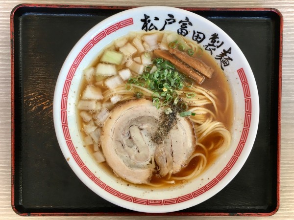 「煮干そば(870¥)」@松戸富田製麺 三井アウトレットパーク木更津店の写真