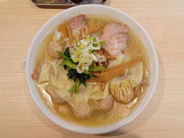 「チャーシューワンタンメン（塩）」@桜上水 船越の写真