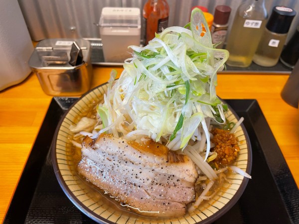 「優勝麺　黒醤油」@優勝軒 平窪店の写真