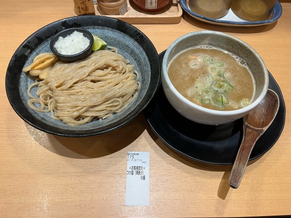 「つけ麺(鶏魚介)小盛り900円」@麺匠たか松 京都駅ビル拉麺小路店の写真