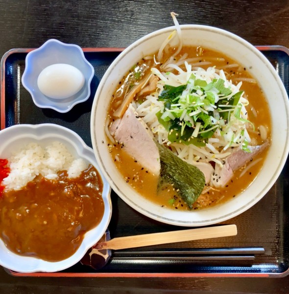 「みそとんこつ カレーセット 並￥730＋ゆでたまご￥0」@増味家の写真