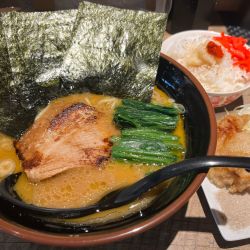 唐揚げセット ¥1,000