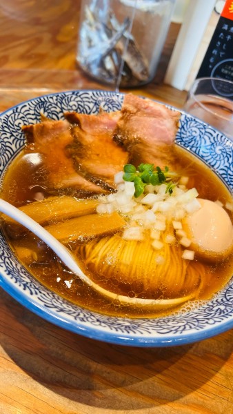 「山椒煮干醤油ラーメン」@麺也 時しらずの写真