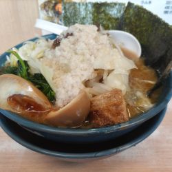 がっつん麺（1000円）
