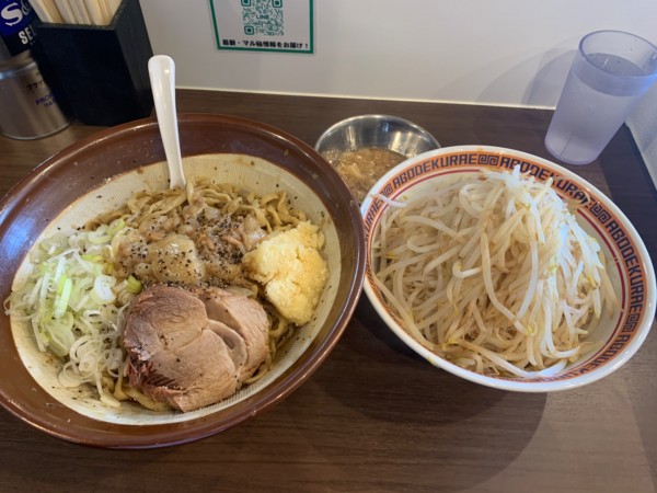 「汁なし」@顎で喰らえ ラウンドワン草加店の写真