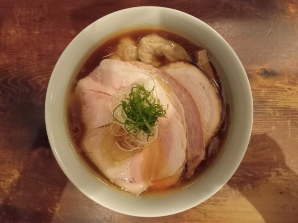 「特製中華そば」@中華そば しば田の写真