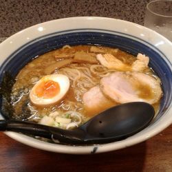 こく旨らーめん 味噌(890円)