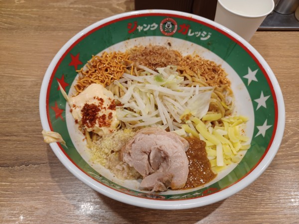 「パチパチまぜそば（期間限定）」@ジャンクガレッジ 狭山店の写真