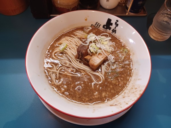 「朝らーめん（豚骨）」@らーめん よし丸の写真