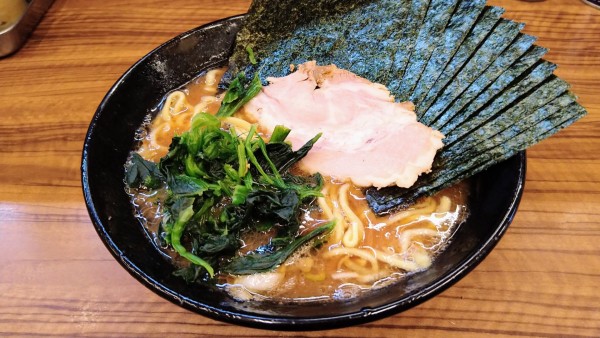 「ラーメン(味濃いめ･麺硬め)+海苔増しダブル」@横浜家系らーめん 二代目 武道家の写真