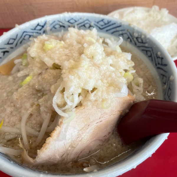 「ミニらーめん（醤油）ギタギタ 800円 半ライス」@らーめん弁慶 浅草本店の写真