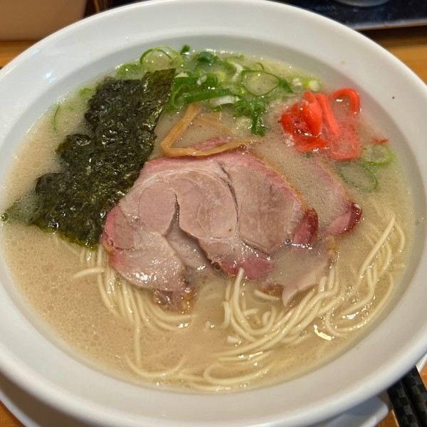 「純とんこつ」@麺処Ⅿの写真