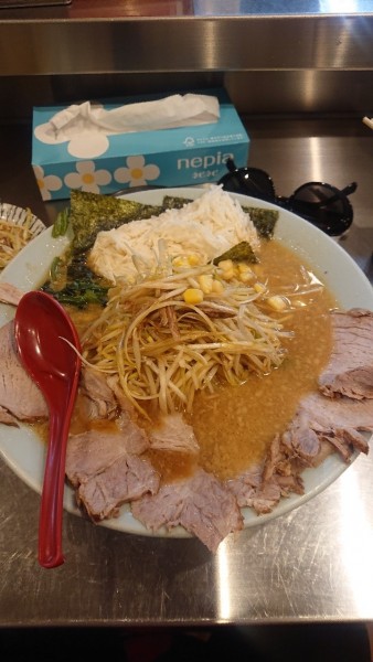 「ネギ味噌チャーシュー麺大盛トロロ」@ラーメンショップ 椿 牛久店の写真