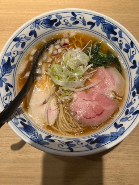 「貝出汁醤油らぁ麺850円」@貝出汁らぁ麺 海美風 浅草店の写真