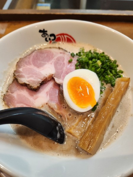 「濁とんラーメン🍜」@あいつのラーメン かたぐるま 本店の写真