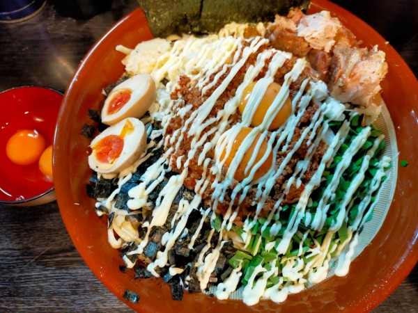 「【限定】冷し台湾混蕎麦大1450円(塩50円)+生卵70円」@豚星。の写真