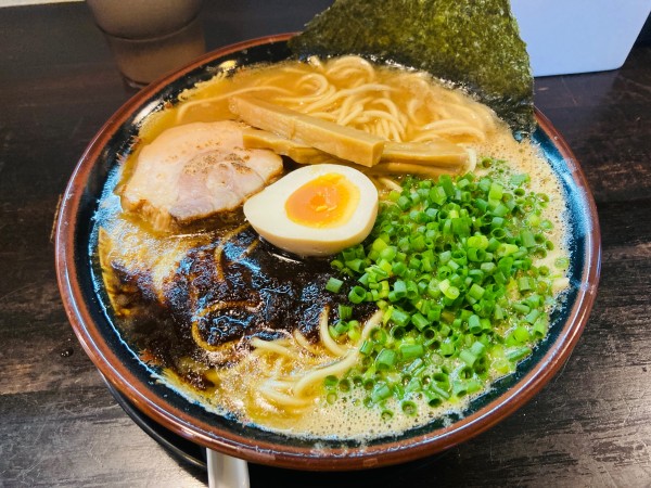「豚骨香味ラーメン 大盛」@ふぅふぅ亭の写真