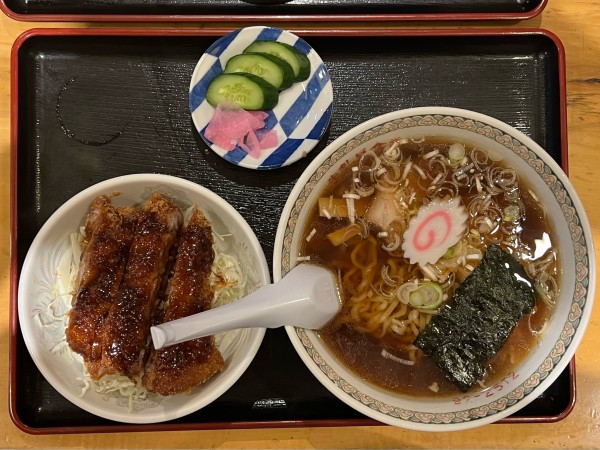 「Bセット」@牛乳屋食堂の写真