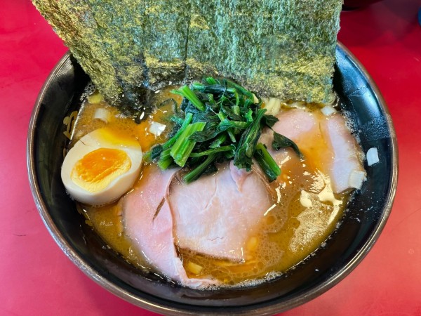 「特製らーめん」@らーめん 谷瀬家 新橋店の写真