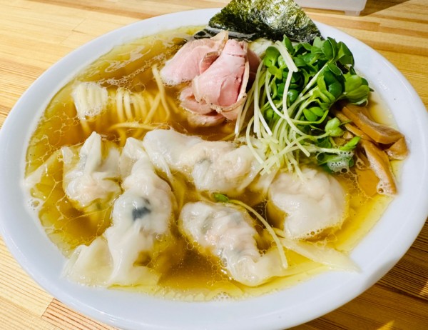 「【限定】エビワンタンイカ鯵中華そば【1100円】」@一番だしラーメン しんせんの写真