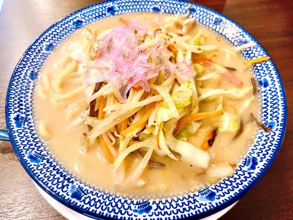 「白ちゃんぽん（Ｌine🈹550円）」@じげもんちゃんぽん つくば梅園店の写真