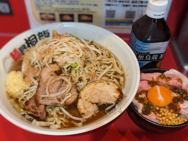 「小ラーメン➕【2周年限定】ミニローストポーク丼」@麺屋 桐龍 久喜店の写真