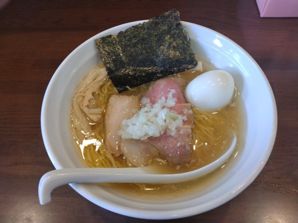 「塩らーめん¥850+味玉¥100-」@麺屋 花畑の写真