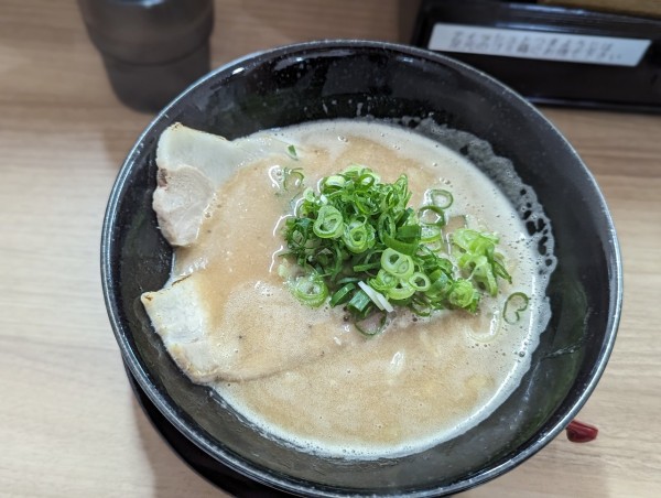 「衝撃の豚」@魔界系ラーメン三冠馬の写真